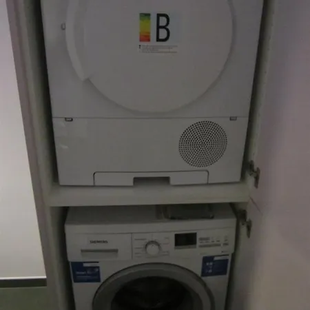 Modern Op De Zeedijk Met 2 Slaapkamers Te Ostenda